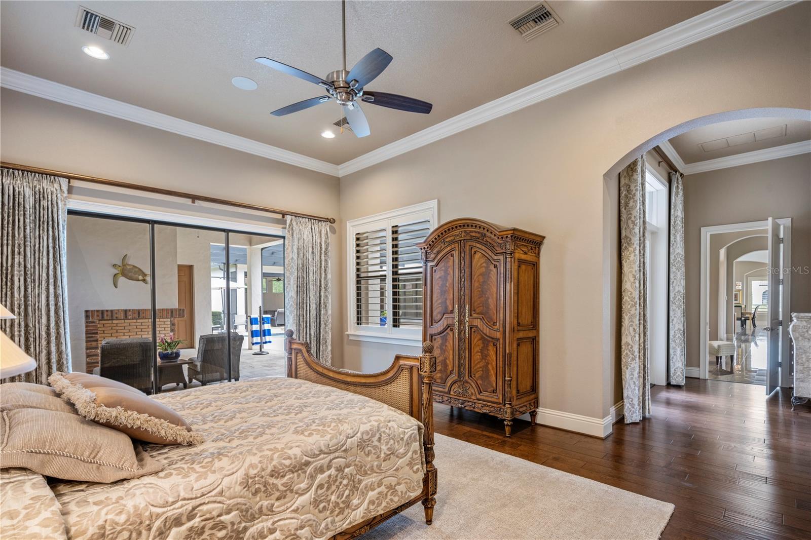 WATERSTONE - Residential