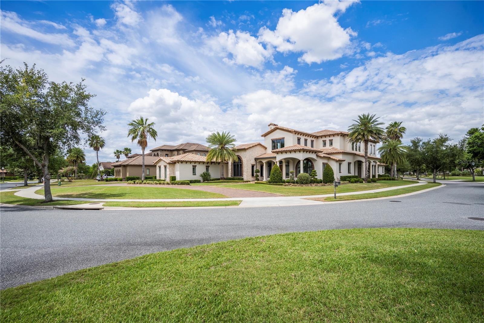 WATERSTONE - Residential