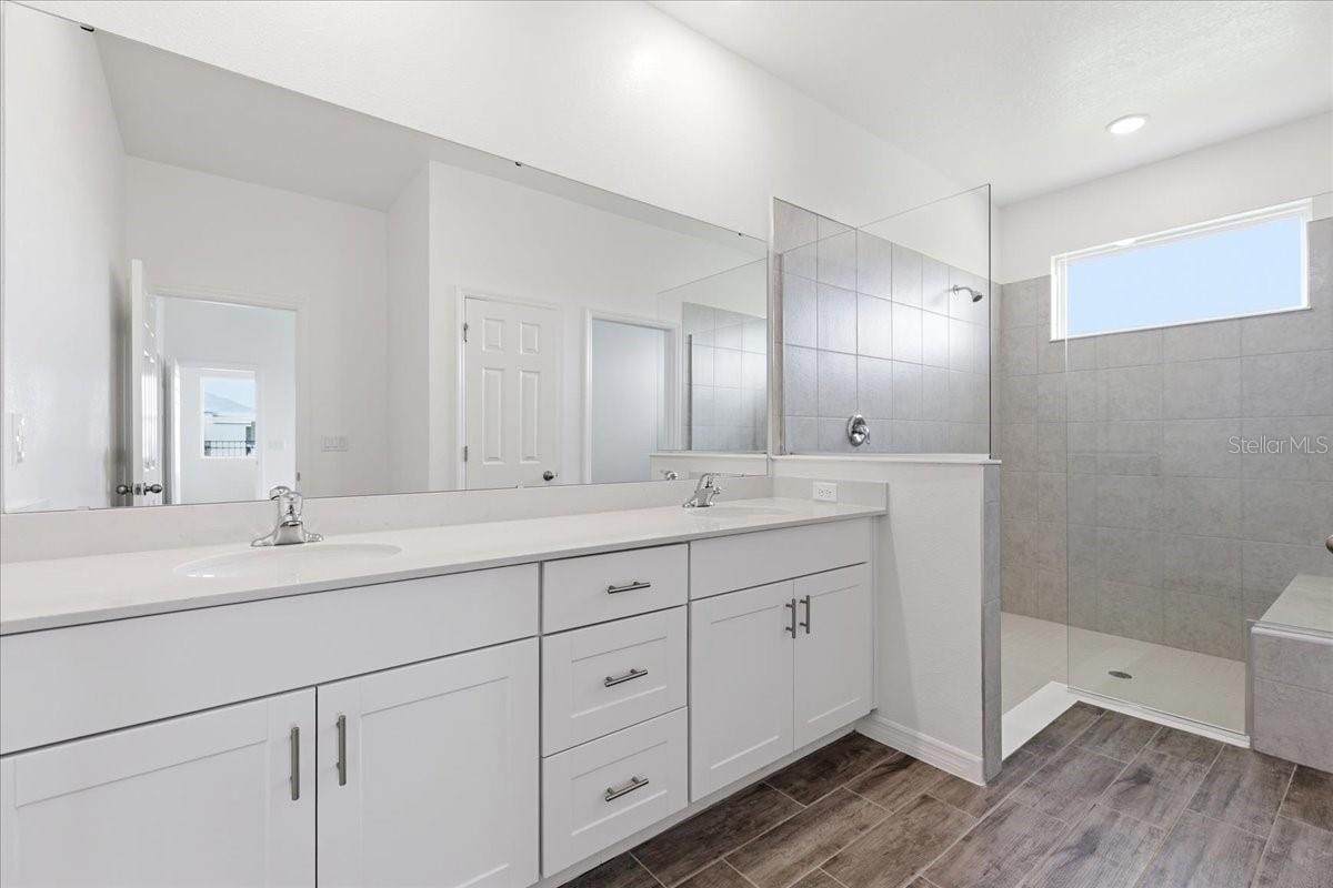 HIGHFIELD AT TWISTED OAKS - Residential