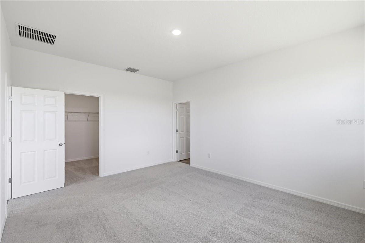 HIGHFIELD AT TWISTED OAKS - Residential