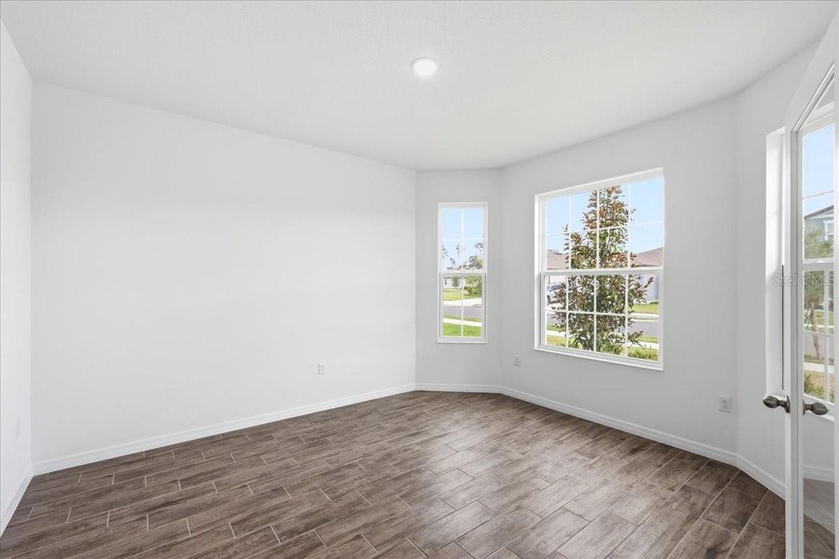 HIGHFIELD AT TWISTED OAKS - Residential