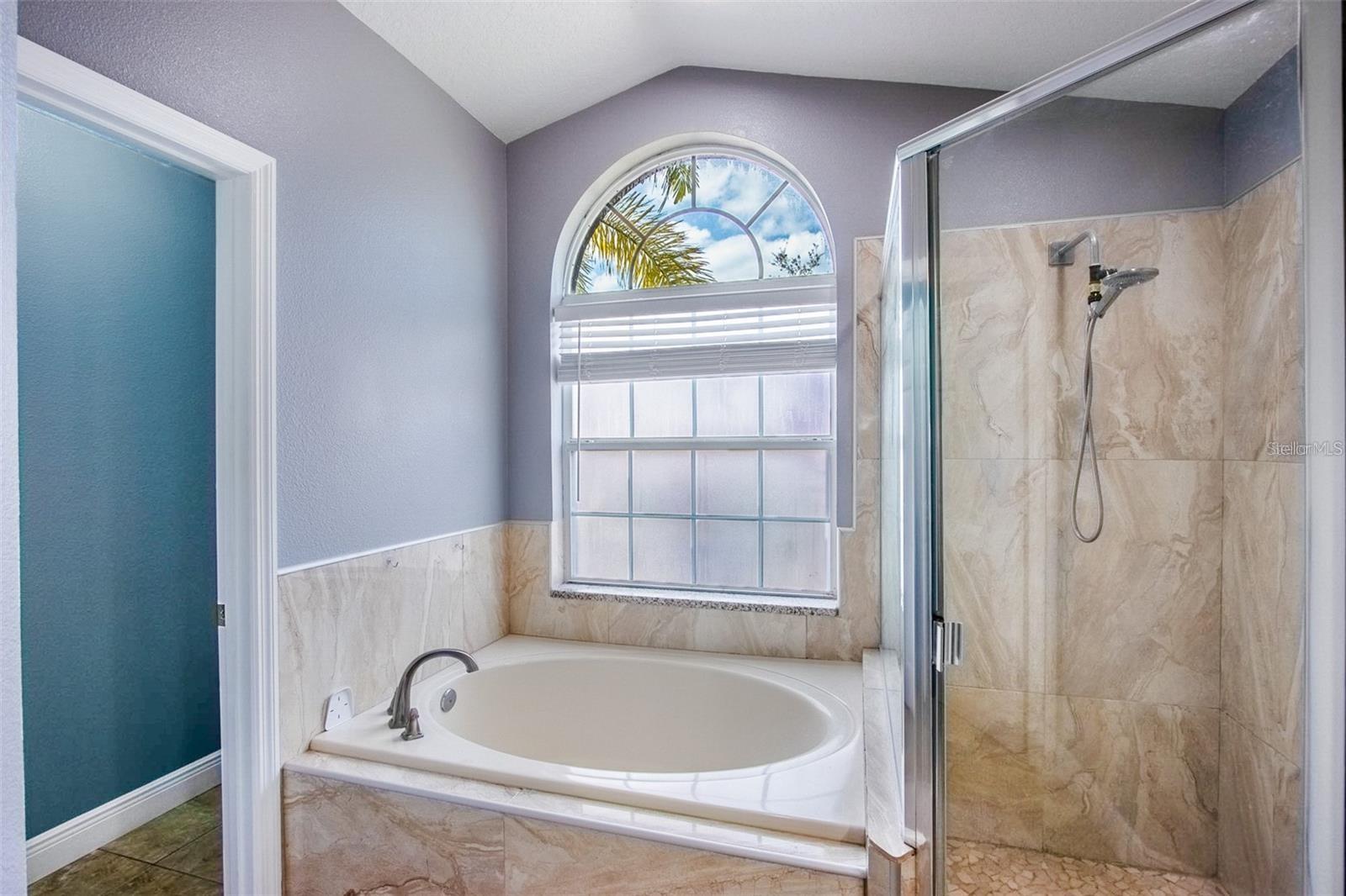 TURNBERRY RESERVE UNIT 2 - Residential Lease