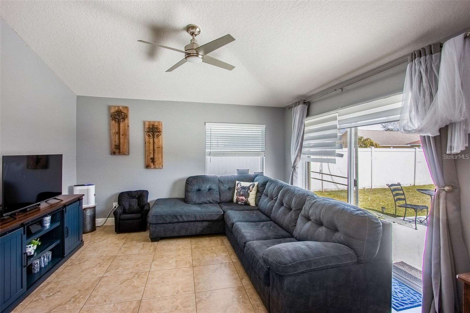 TURNBERRY RESERVE UNIT 2 - Residential Lease