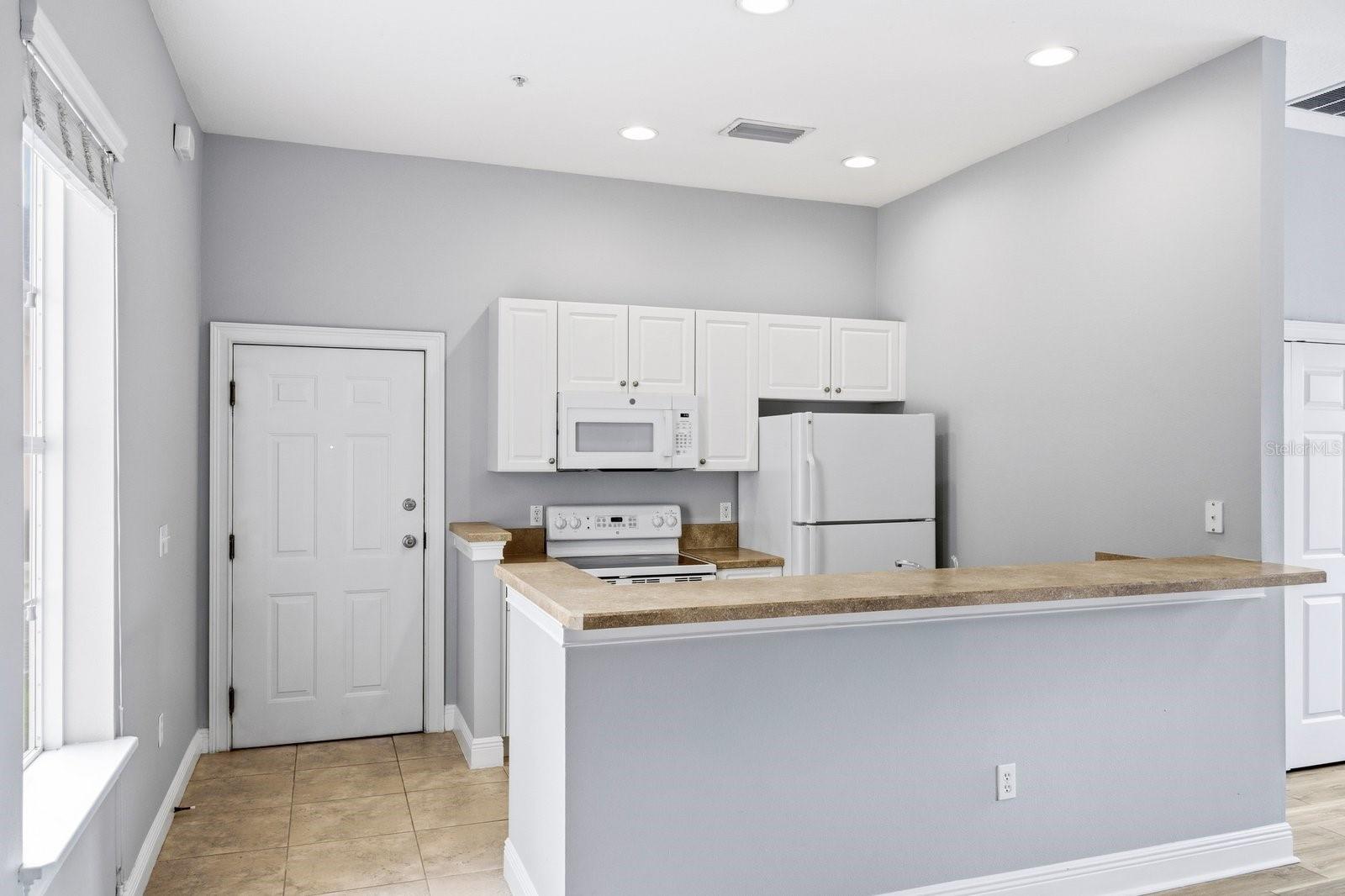 BALDWIN PARK UNIT 3 - REPLAT 1 58/76 LOT 559 - Residential