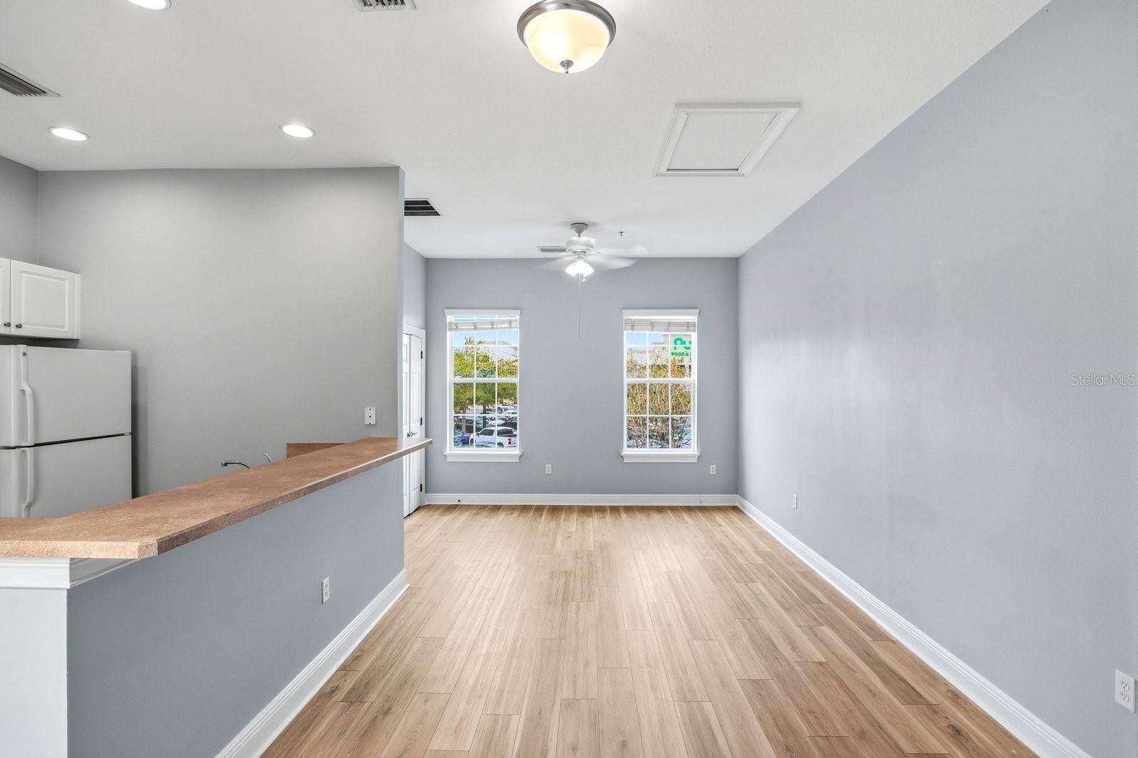 BALDWIN PARK UNIT 3 - REPLAT 1 58/76 LOT 559 - Residential