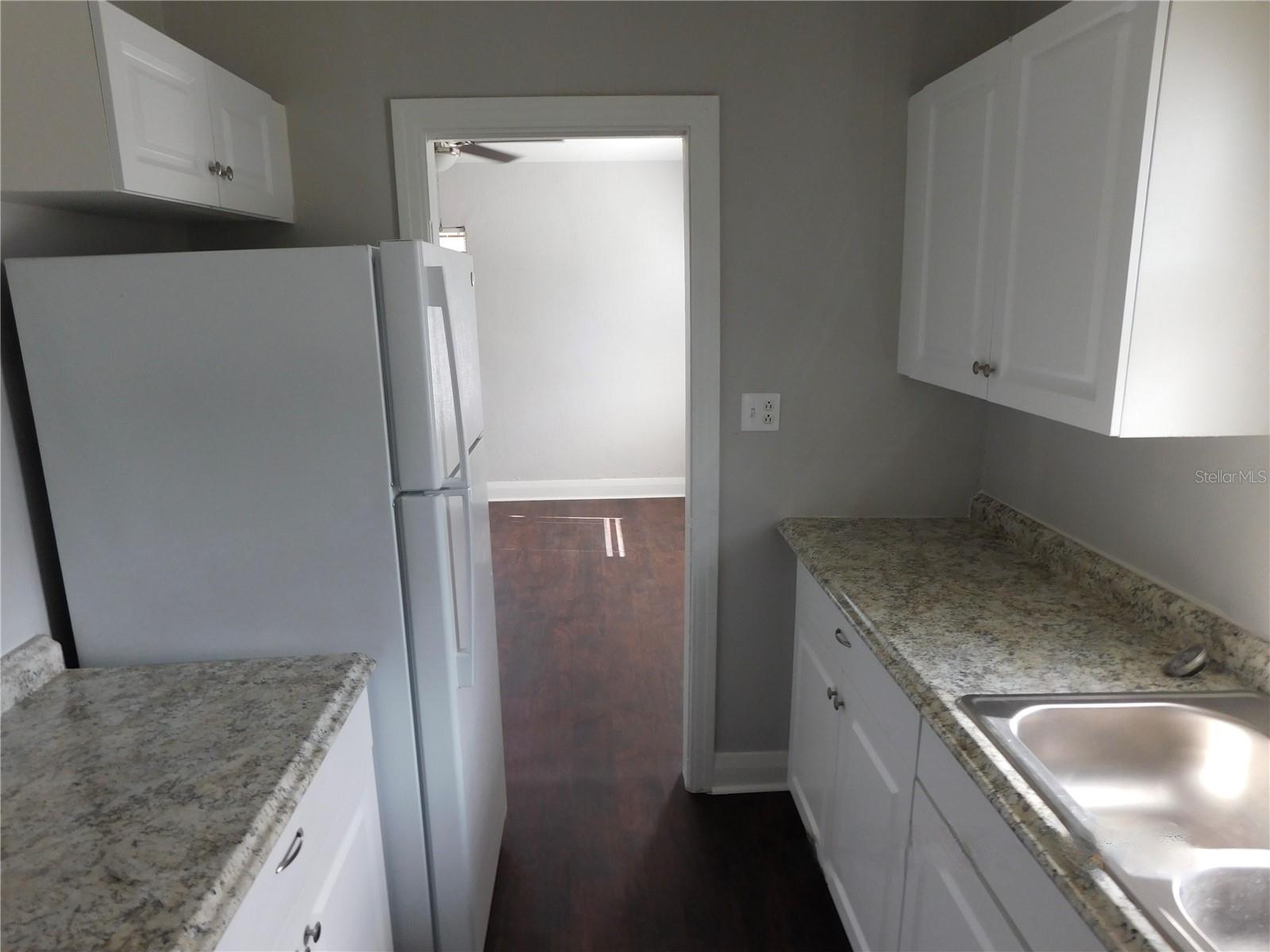 WAVERLY - Residential Lease
