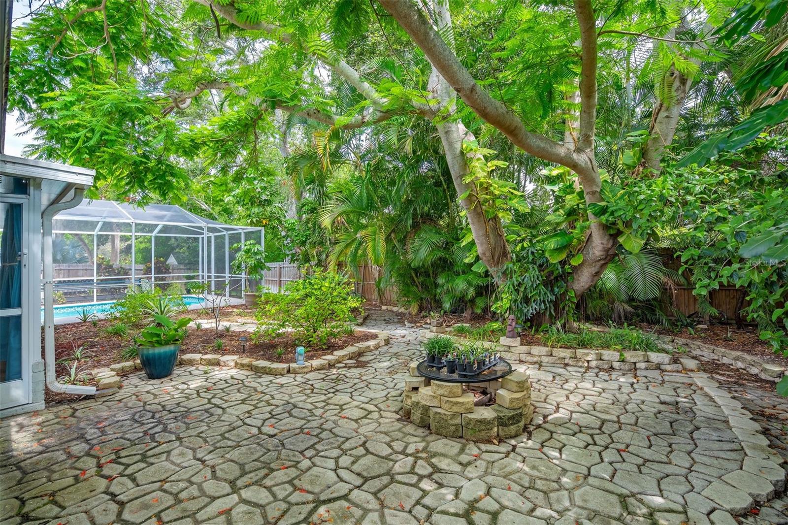 EAGLES NEST GARDENS ESTATES - Residential