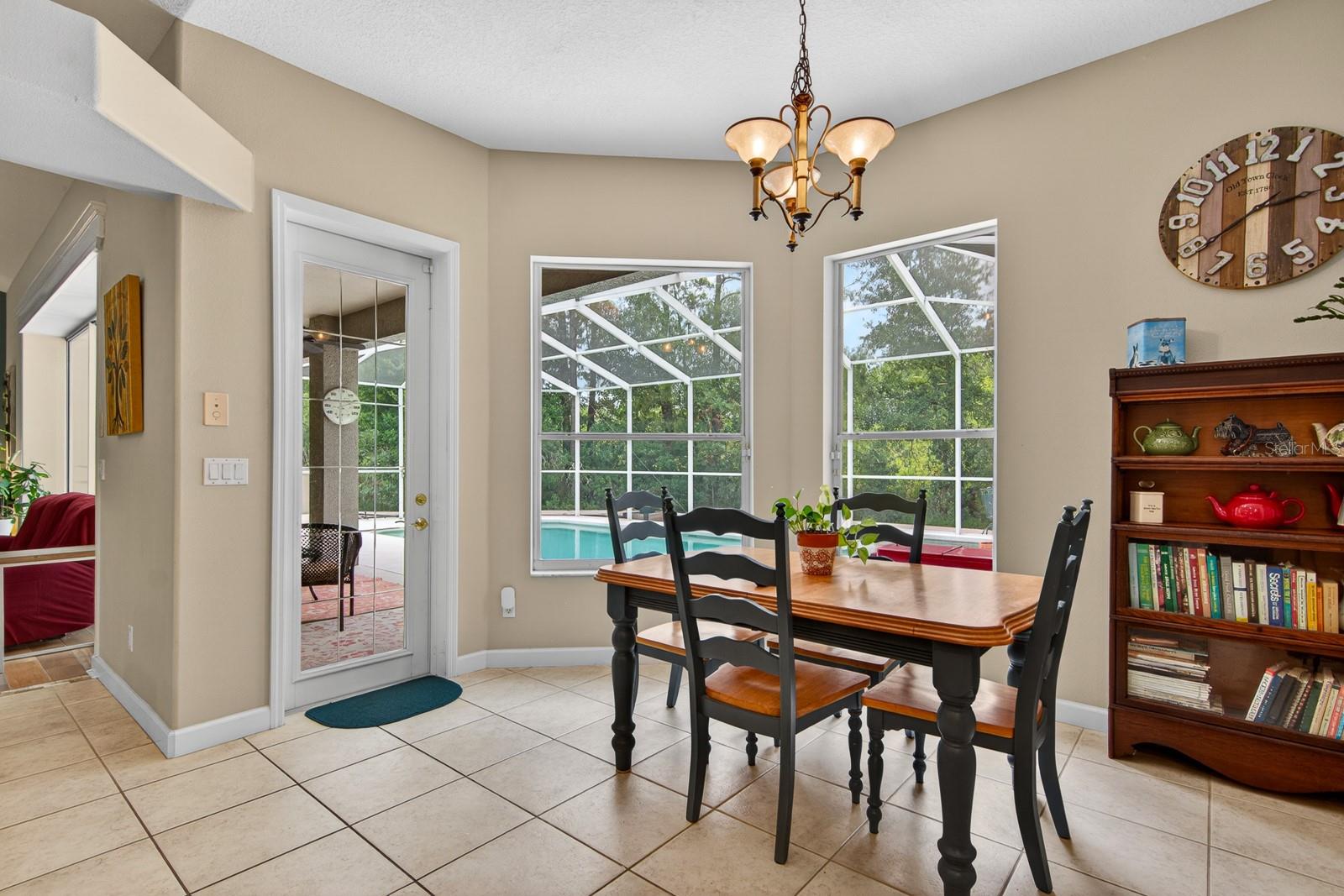 SADDLERIDGE ESTATES - Residential
