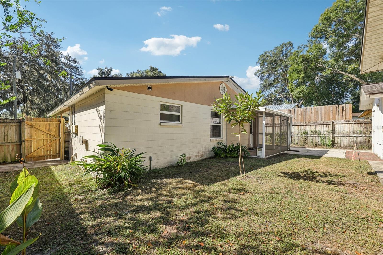 GRAY MOSS HILL ADD - Residential