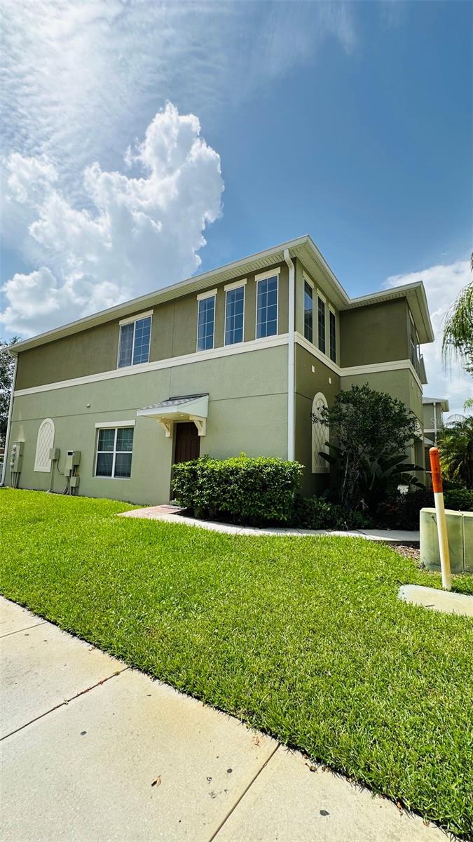 SEVEN OAKS PRCL S-14A - Residential Lease