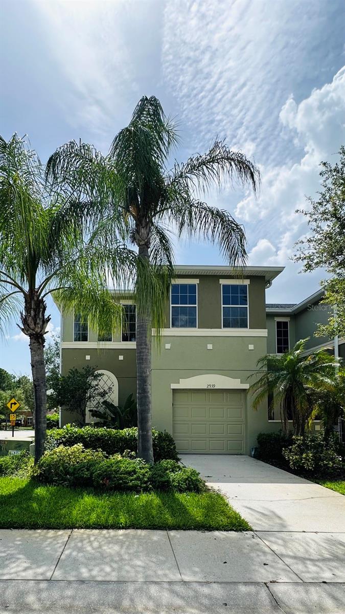 SEVEN OAKS PRCL S-14A - Residential Lease