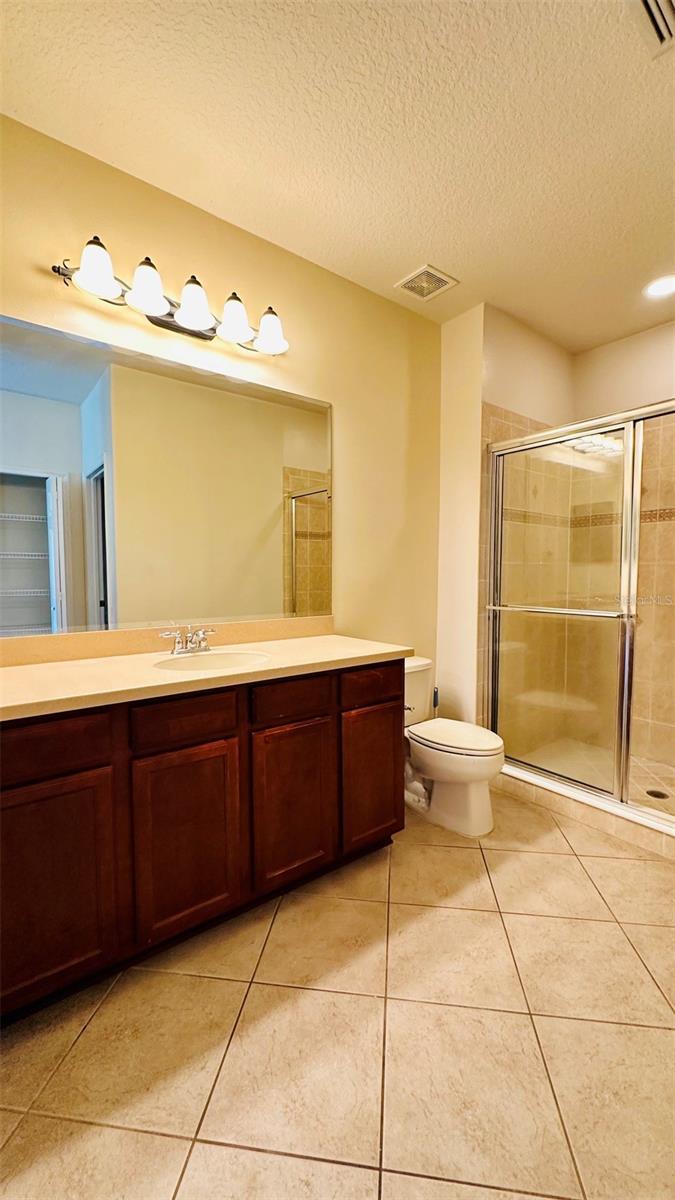 SEVEN OAKS PRCL S-14A - Residential Lease