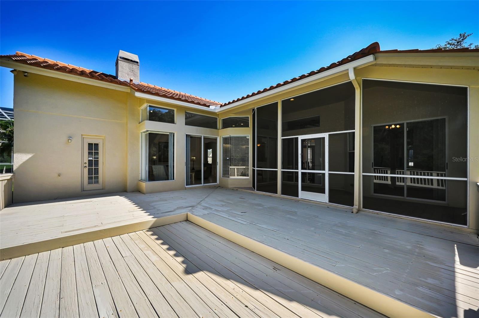 RESERVE AT LAKE TARPON THE - Residential