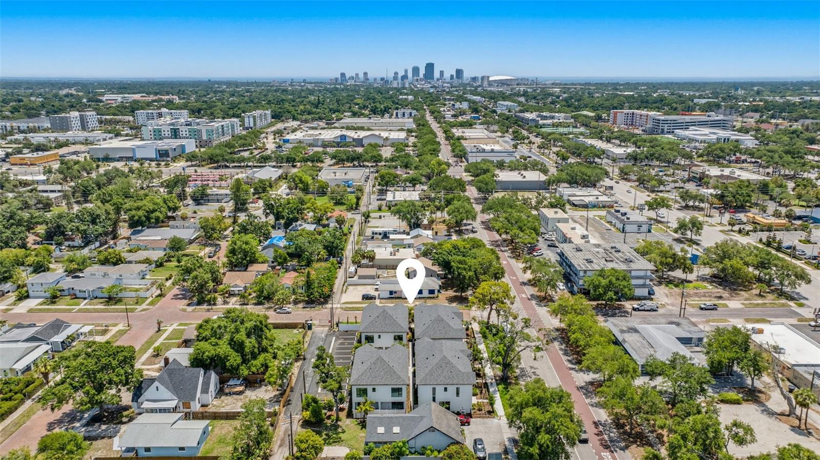JUNCTION TWNHMS - Residential