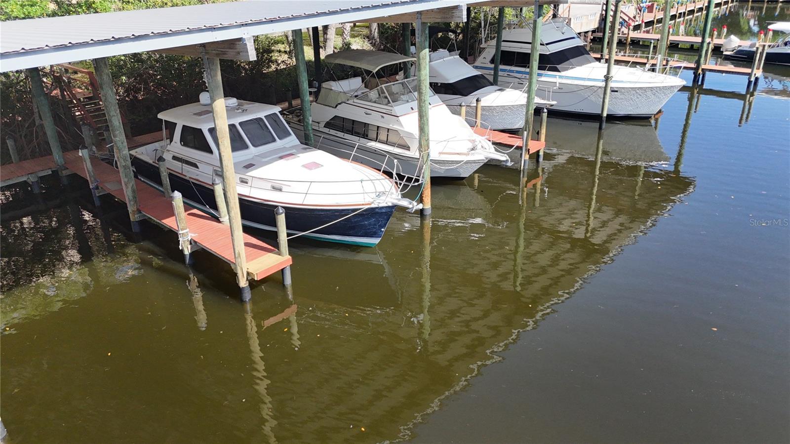 WET SLIPS AT BELLAGIO HARBOR VILLAGE - Residential