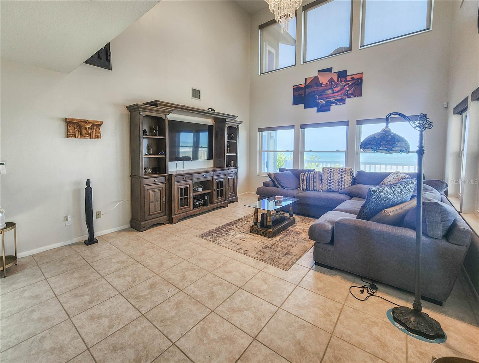 SEA COLONY - Residential Lease