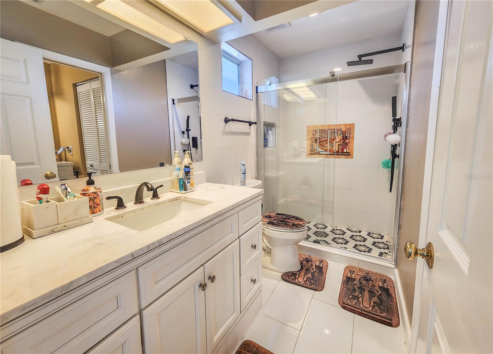 SEA COLONY - Residential Lease