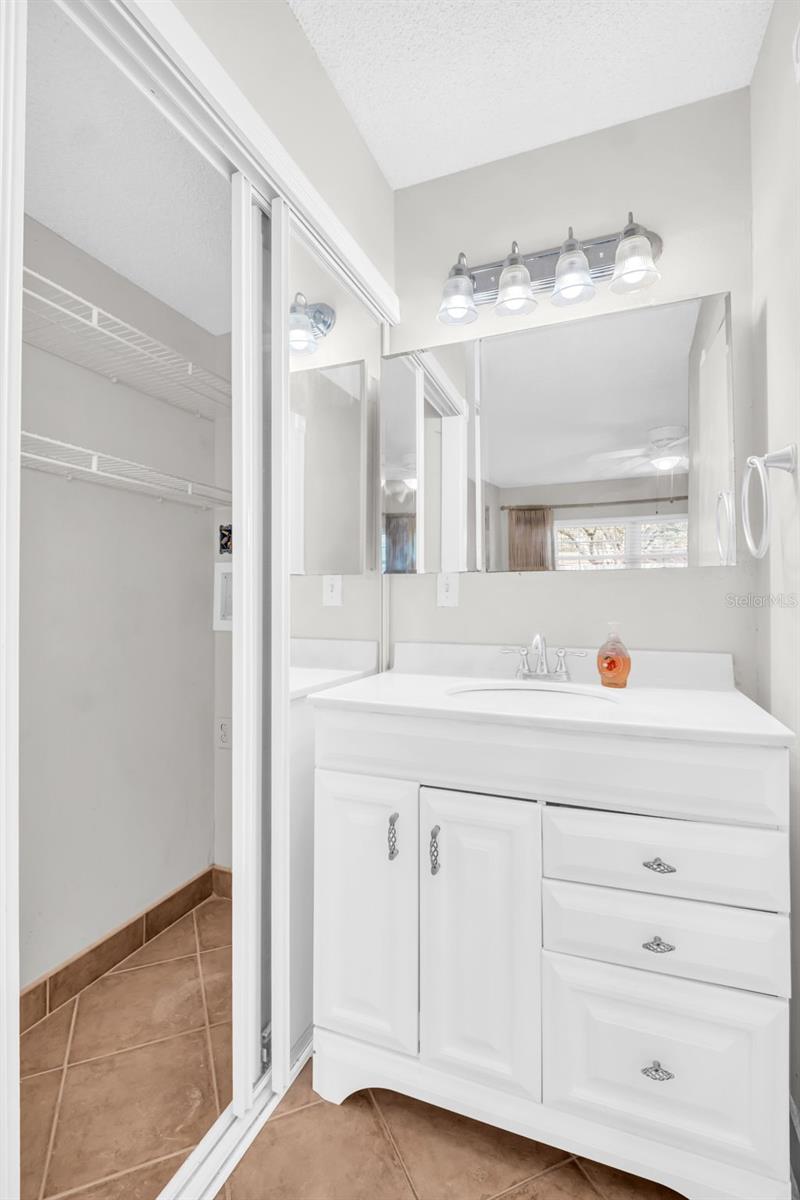 HIGHLAND LAKES MISSION GROVE CONDO - Residential