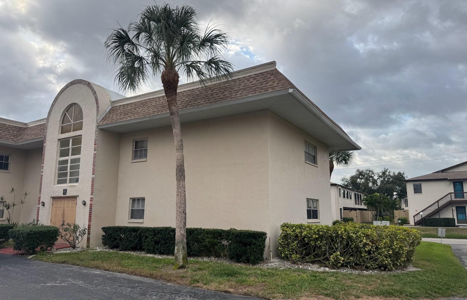 SABAL PALM GARDENS PH I - Residential