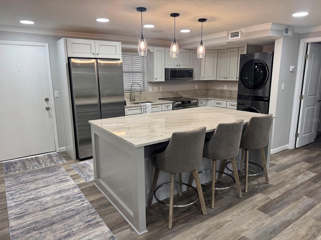 SABAL PALM GARDENS PH I - Residential