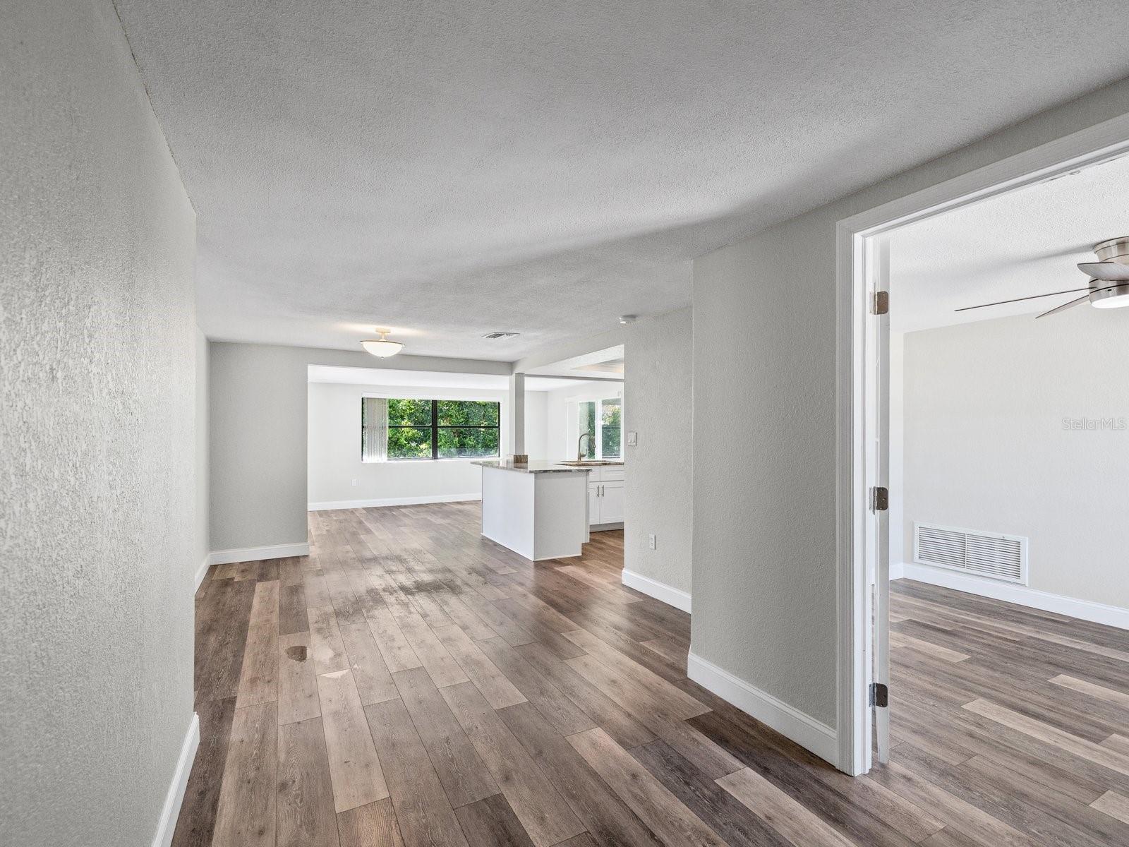 EMBASSY HILLS - Residential