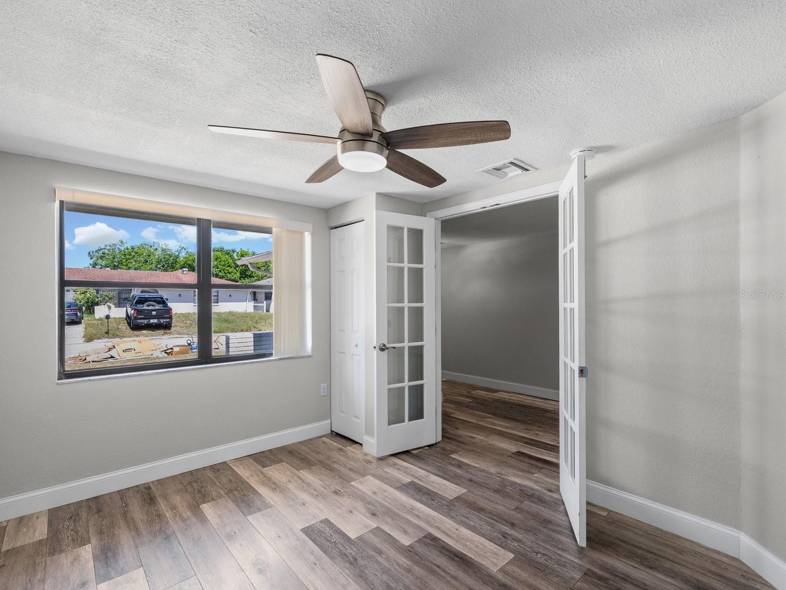 EMBASSY HILLS - Residential