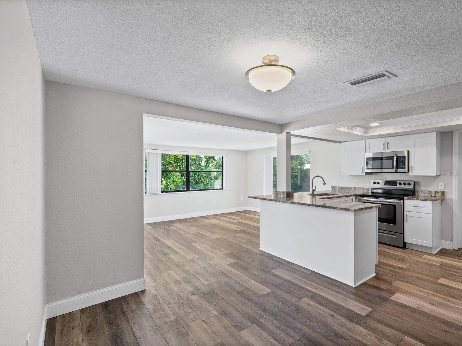 EMBASSY HILLS - Residential