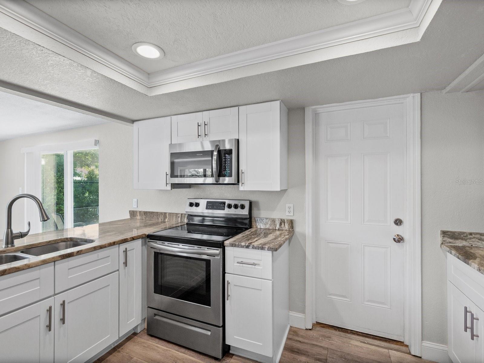 EMBASSY HILLS - Residential