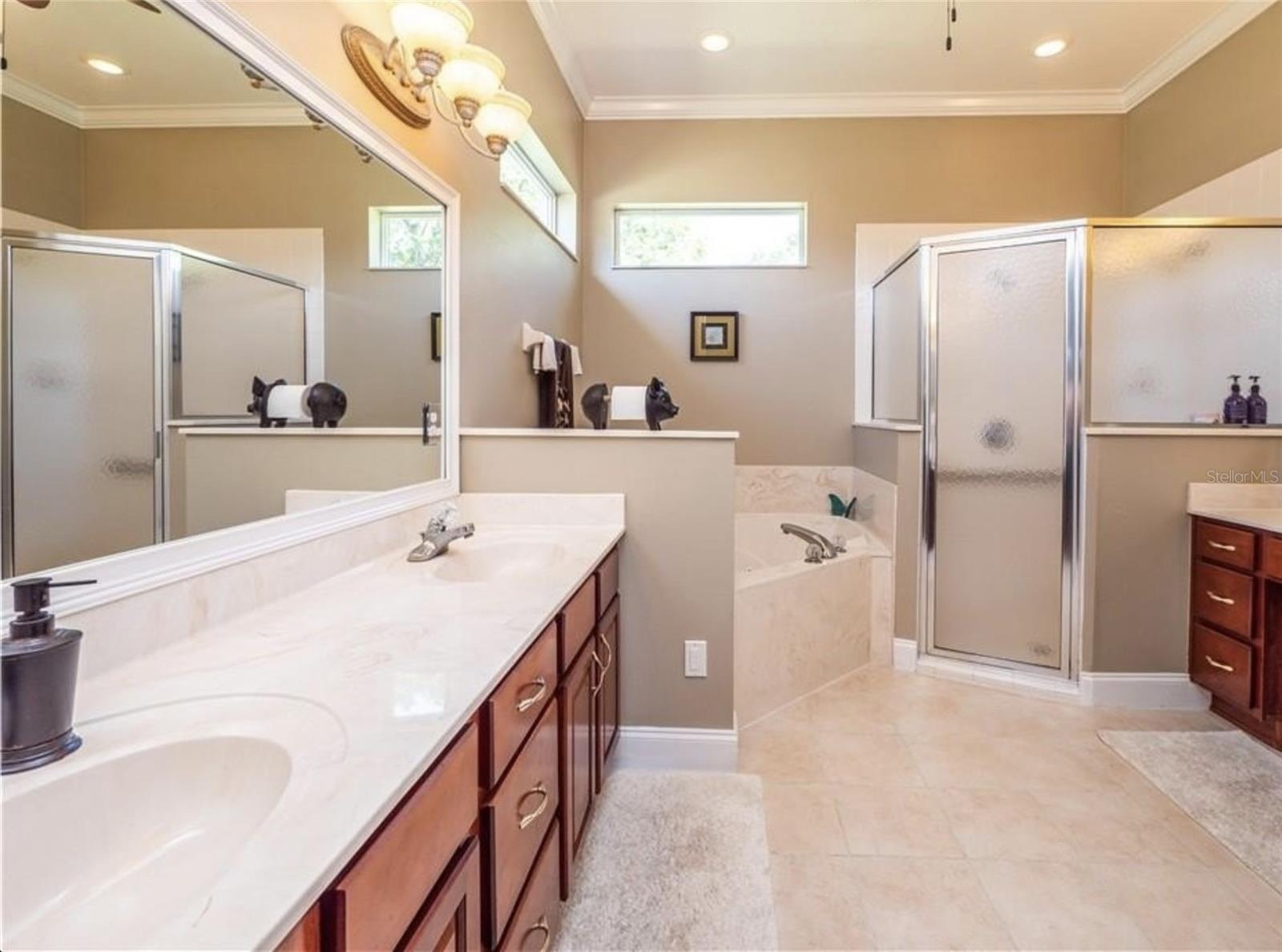 GOLD LEAF - Residential Lease
