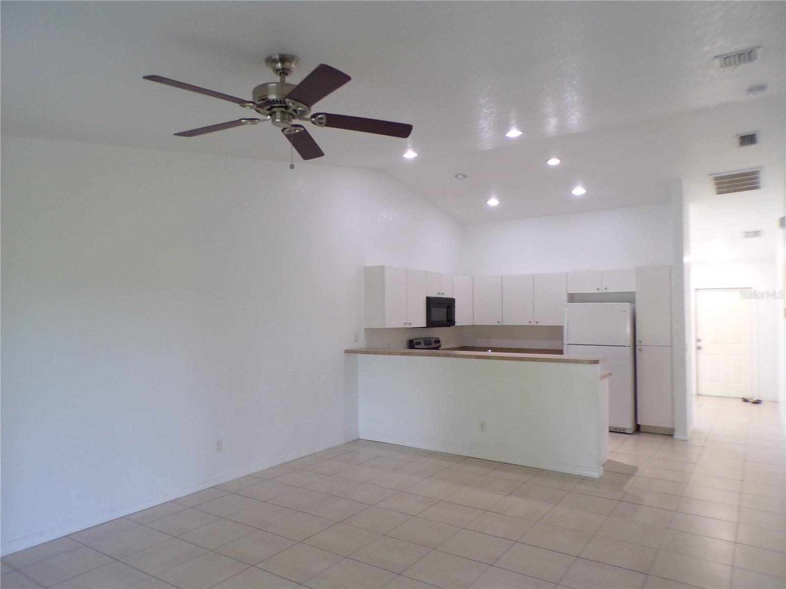 PEACE RIVER SHORES - Residential Lease
