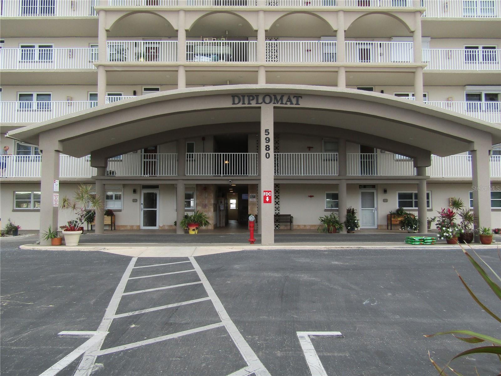 Very rare and highly sought after 3 bedroom, 2 1/2 bath waterfront, 9th floor, end unit with a washer & dryer! The Diplomat is one of the most desired residences in the Town Shores community and is close to the clubhouse and all the wonderful amenities. This home is a spacious 1700 SF and move in ready awaiting your personal touch. The kitchen and primary bath have been nicely updated, every bedroom has walk-in closets, the living area and 2 bedrooms have attractive engineered hardwood flooring, and the entire home has been freshly painted in neutral alabaster and crisp white on all trim and doors. The unit has hurricane shutters on the east and south windows, and a new storm door is on the way. This home has 1 assigned carport parking space and a private, secure storage space. This home, the amenities, the location in this cherished community of Gulfport are what retirement dreams are made of!
