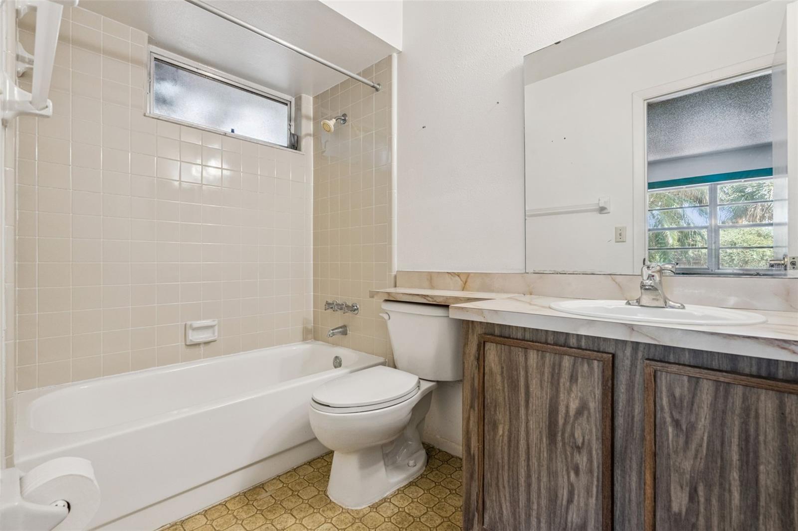 BVL UNIT 7 - Residential