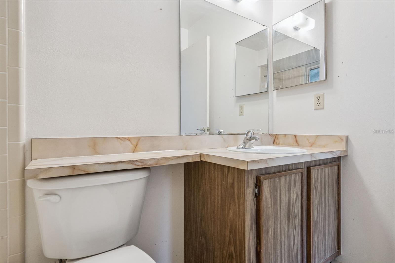 BVL UNIT 7 - Residential