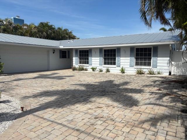 CAPRI ISLE SUB - Residential
