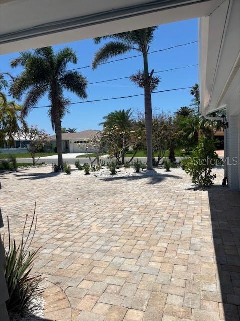 CAPRI ISLE SUB - Residential