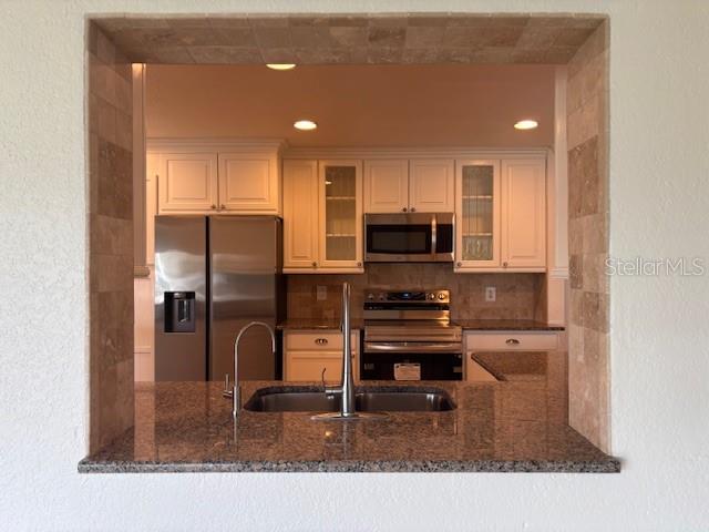 CAPRI ISLE SUB - Residential