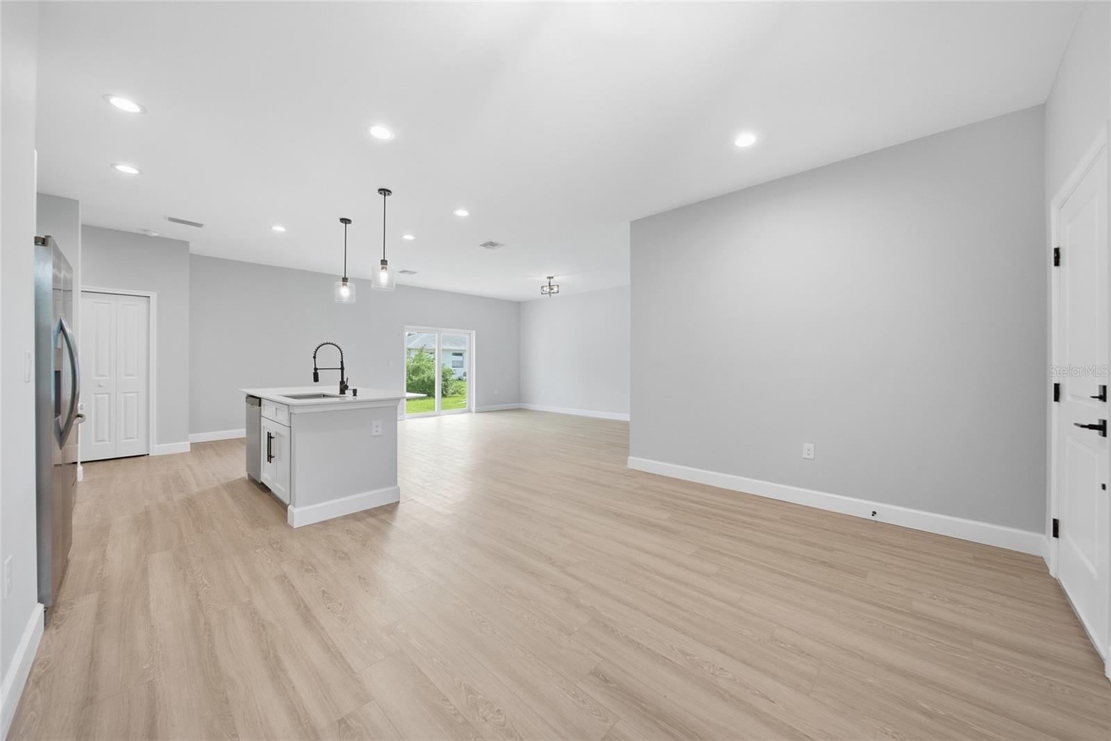 PORT CHARLOTTE SUB SEC 95 - Residential Lease