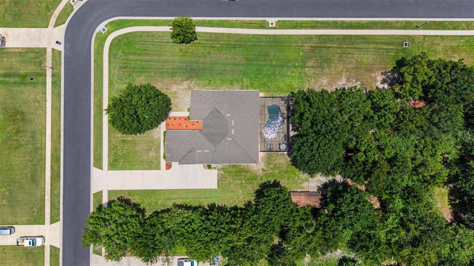 AUSTIN WOODS - Residential