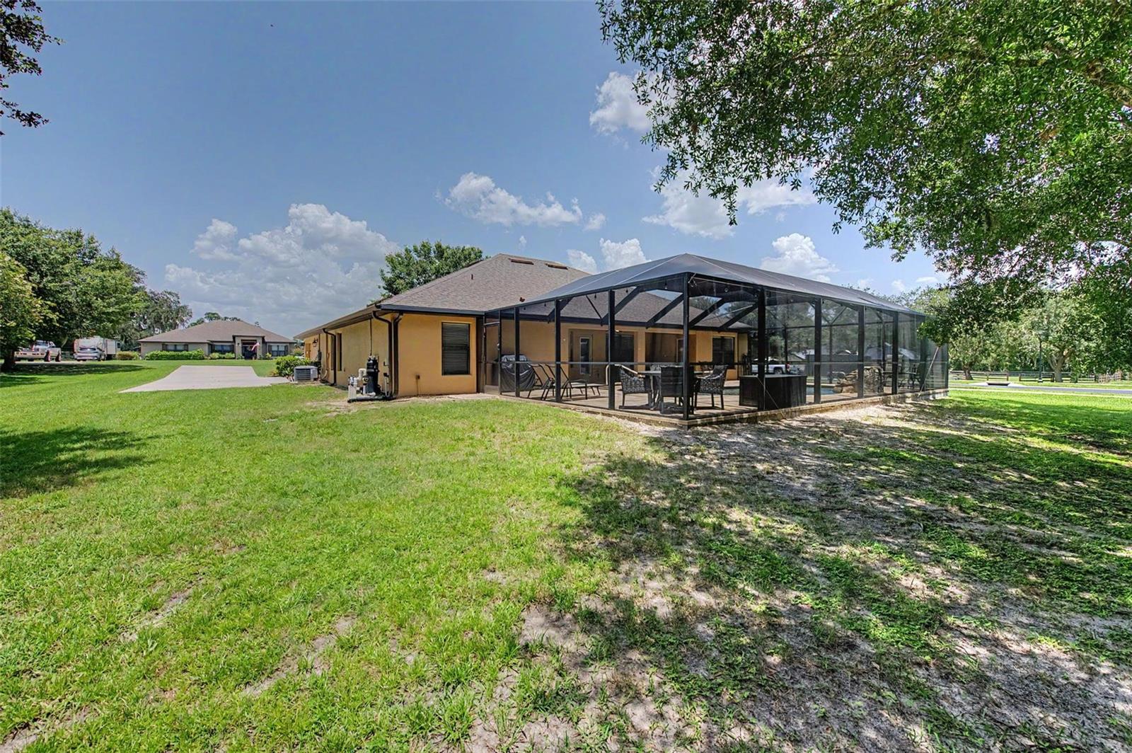 AUSTIN WOODS - Residential