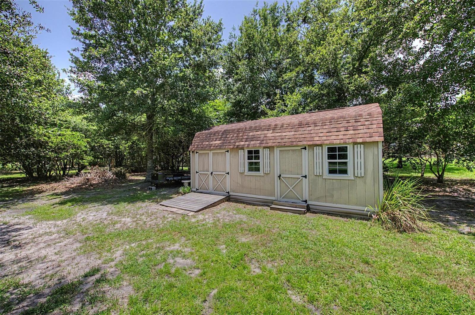 AUSTIN WOODS - Residential