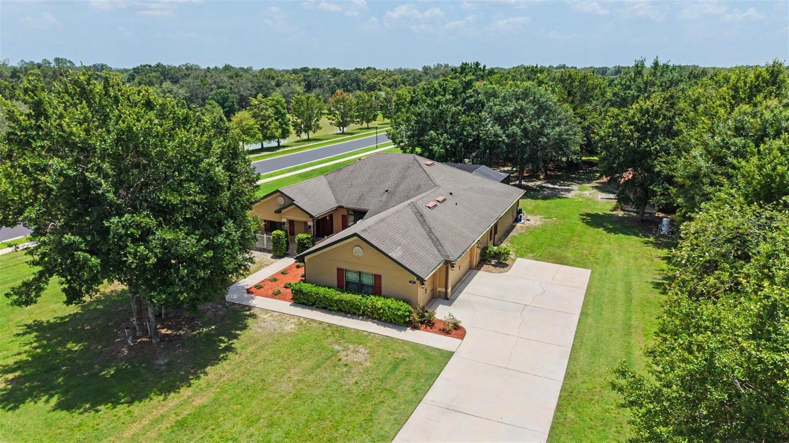 AUSTIN WOODS - Residential