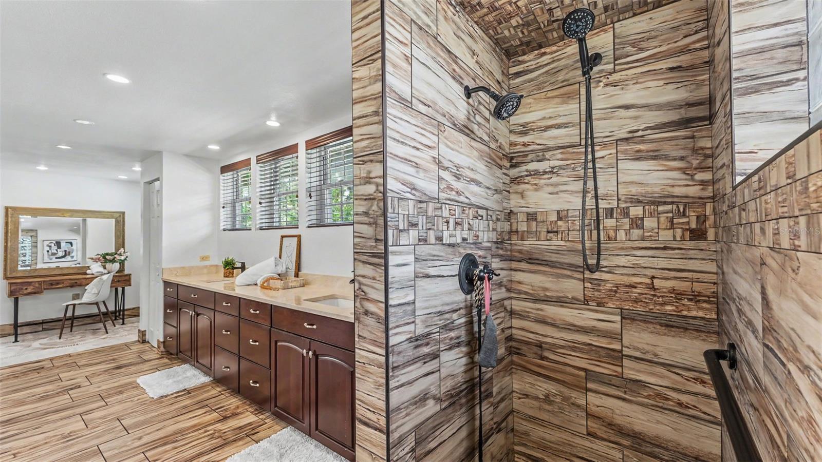 PARKHILL ADD - Residential