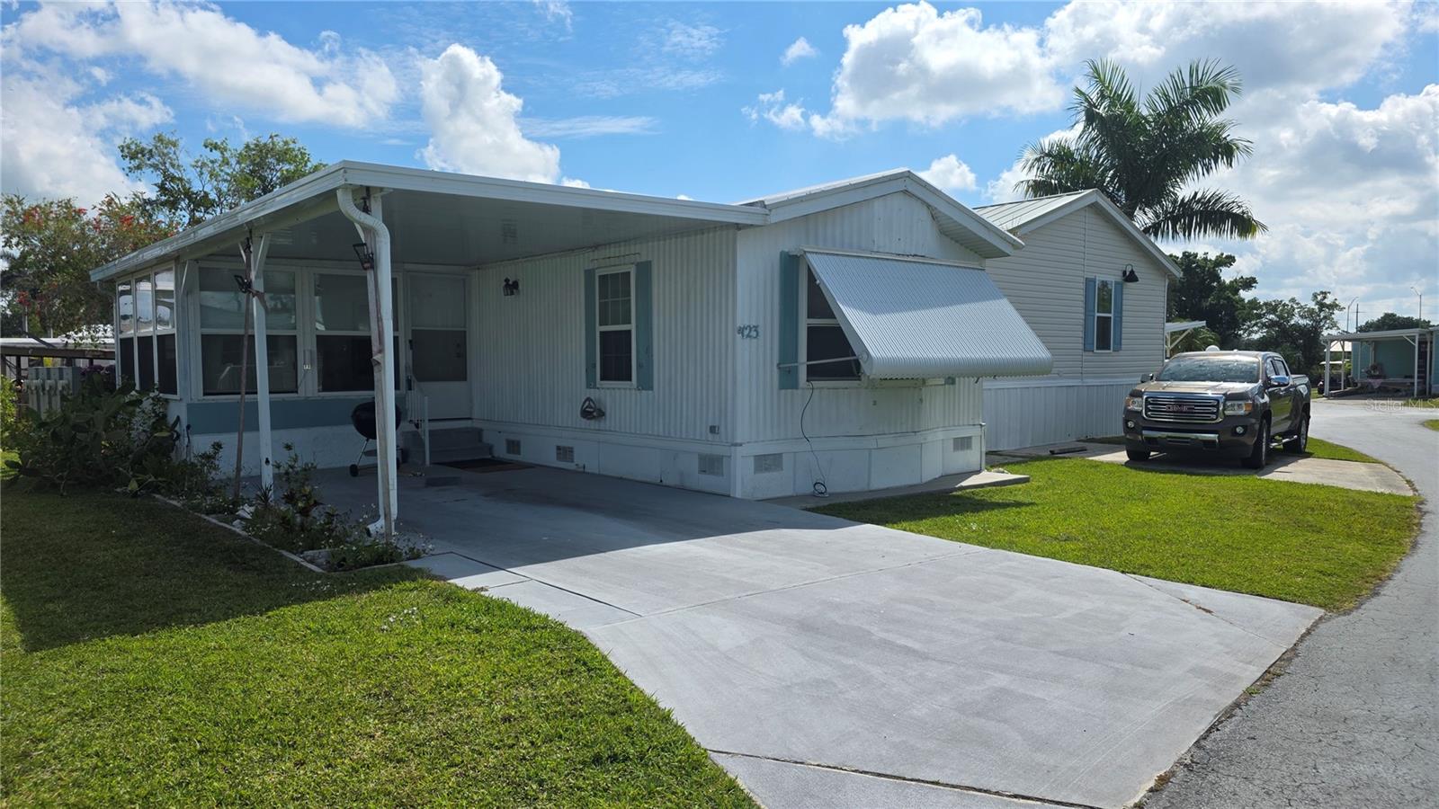 LAZY LAGOON MOB HME PARK COOP - Residential