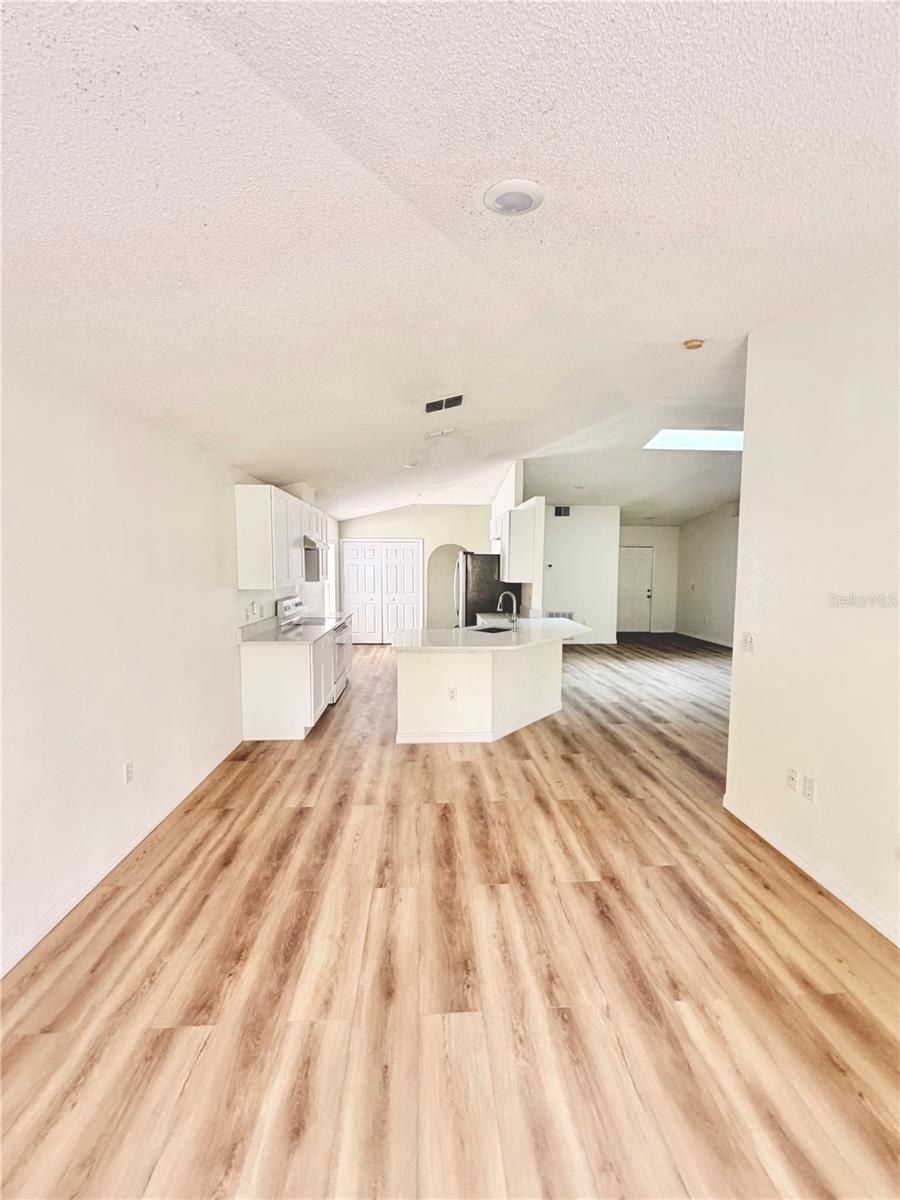 WOODBURY PINES - Residential