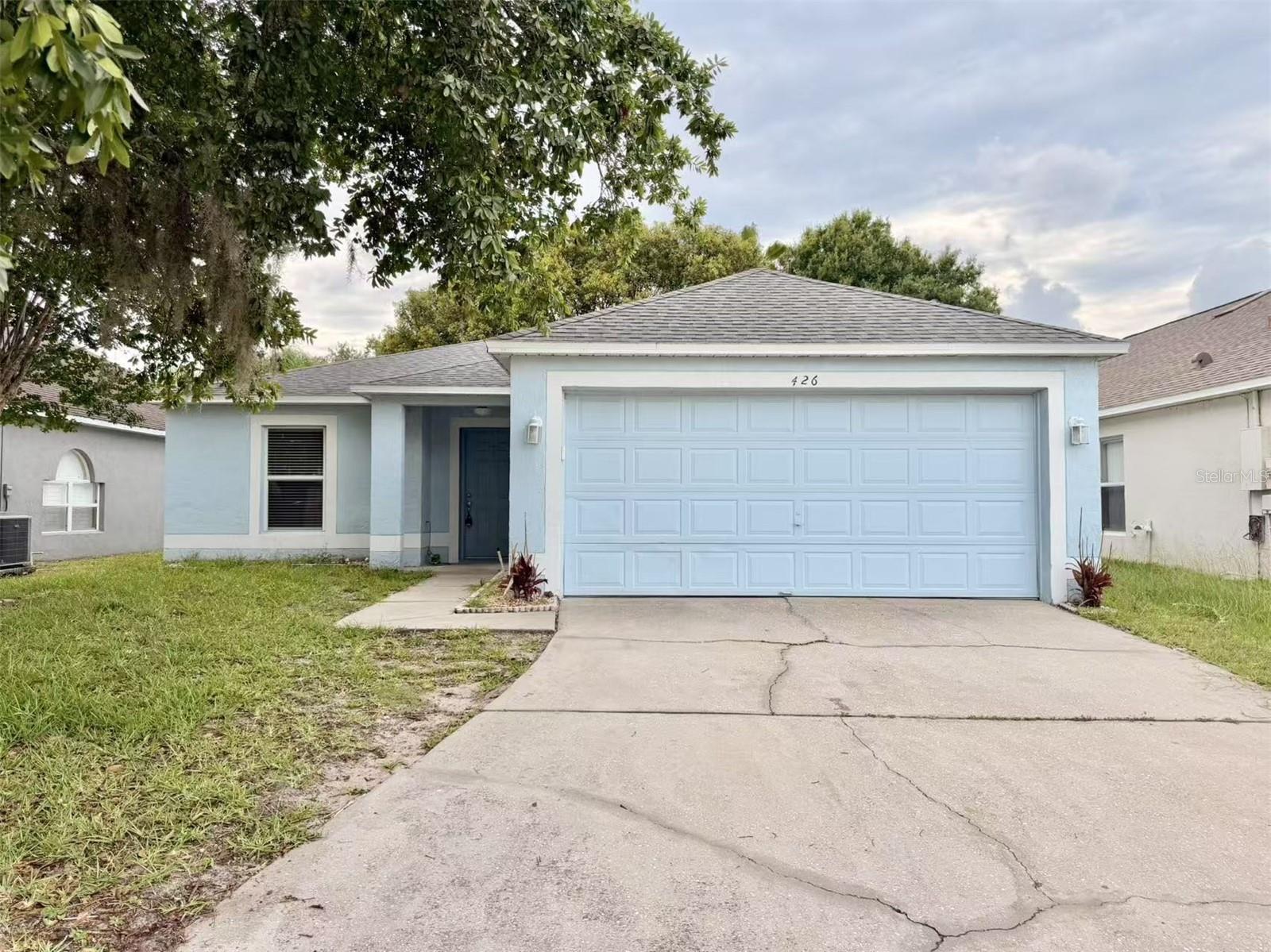 Move-in ready home located in a convenient East Orlando location near Waterford Lakes, shopping, dining, and major highways.
This home features numerous recent upgrades, including brand new vinyl flooring throughout, a fully renovated kitchen with new cabinets and stone countertops, and two fully remodeled bathrooms with modern finishes.
Major systems include a roof replaced in 2017 and an HVAC system (inside & outside units) in 2025.
Open and practical layout with bright living spaces and an attached 2-car garage. Located in a quiet, established community with low HOA and easy access to everything Orlando has to offer.