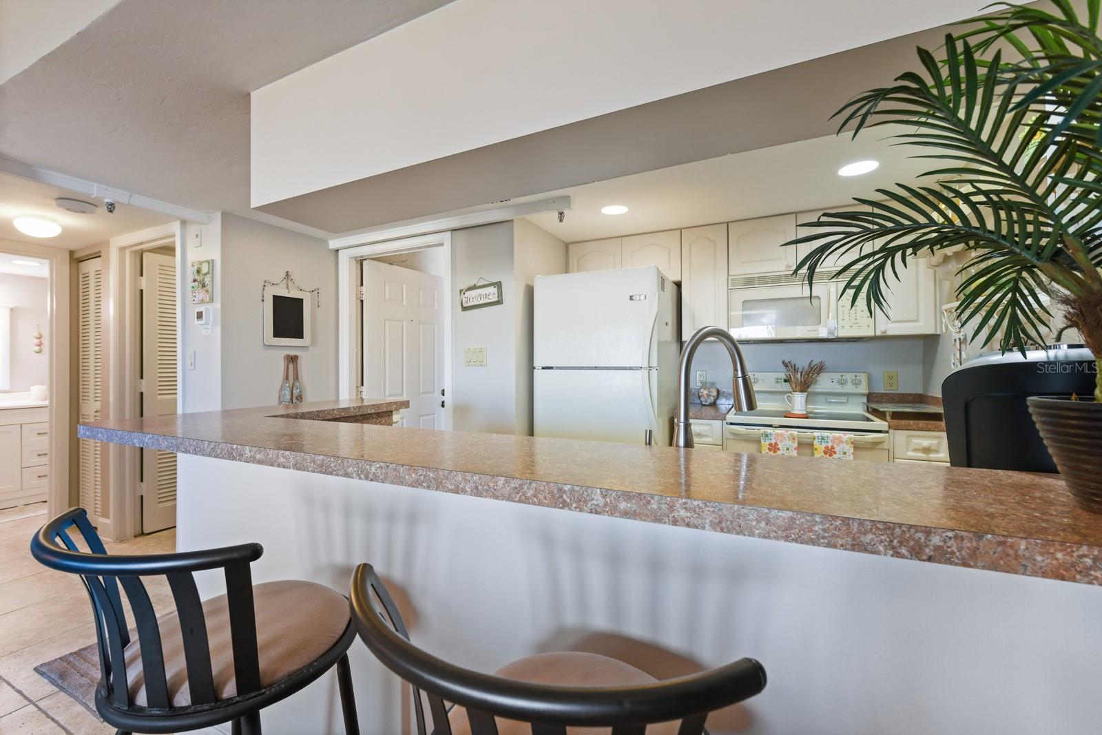 KEEL CLUB CONDO - Residential