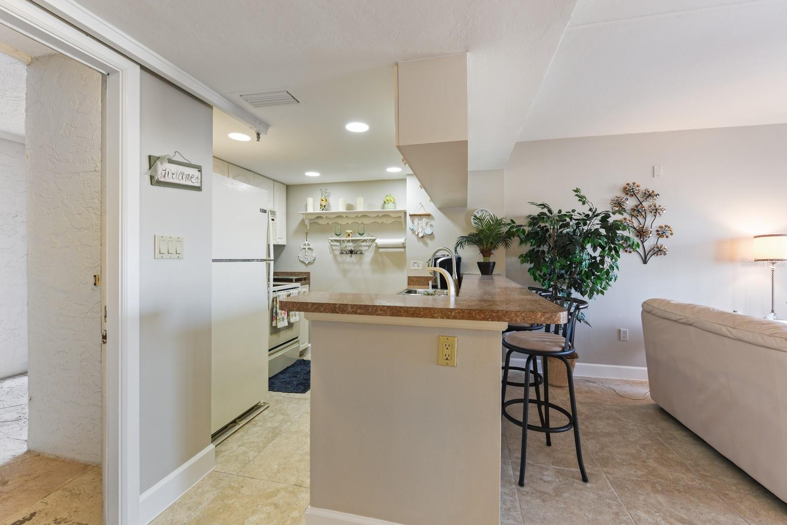 KEEL CLUB CONDO - Residential