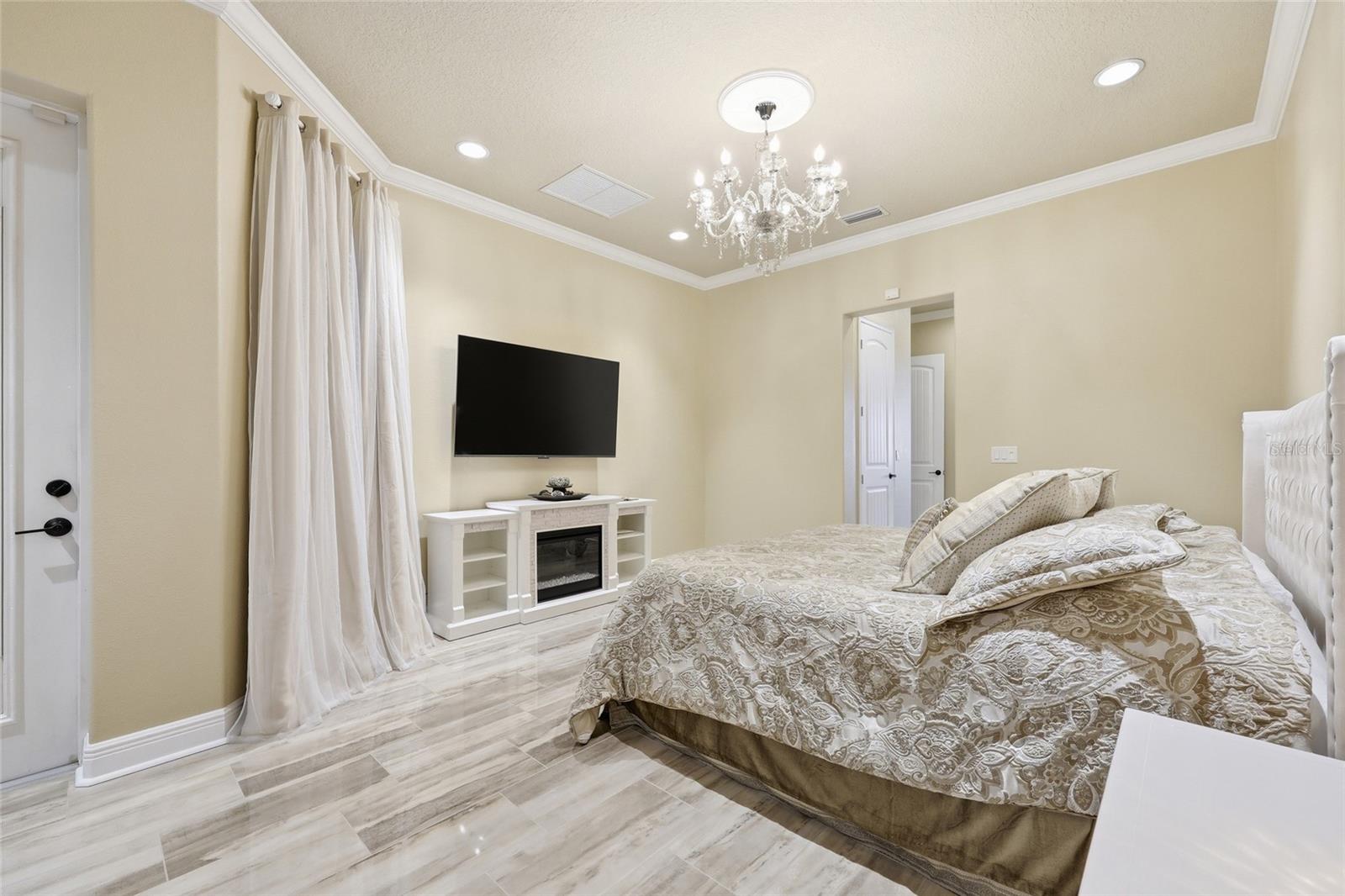 TUSCANY ESTATES - Residential