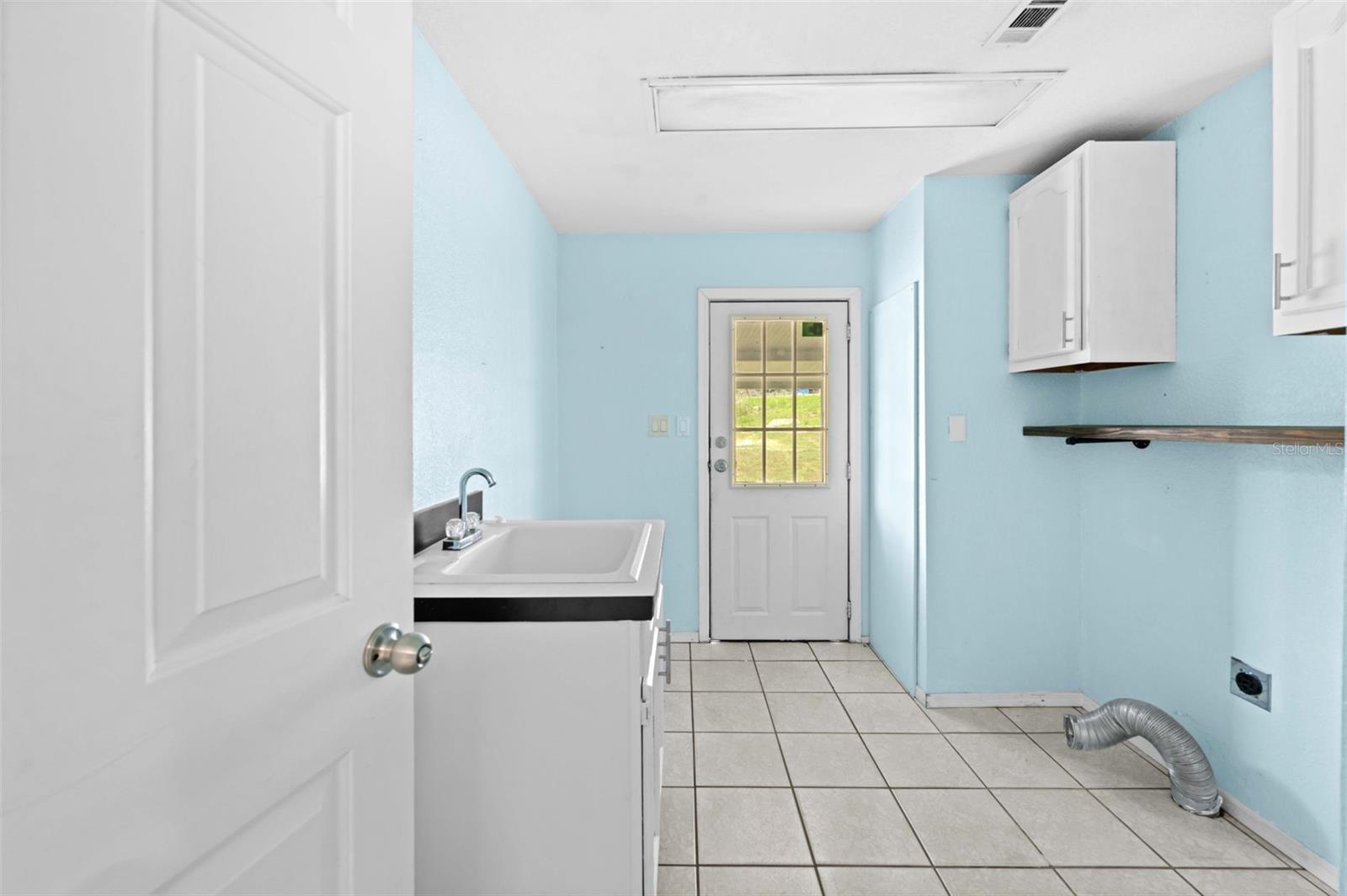 ACREAGE - Residential