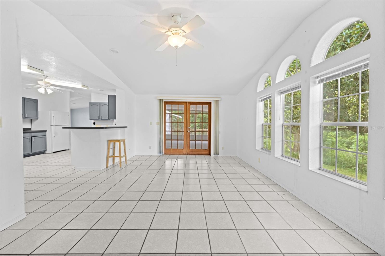 ACREAGE - Residential